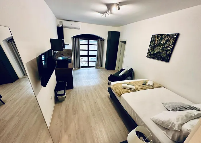 New Modern Studio - Mellieha Centre